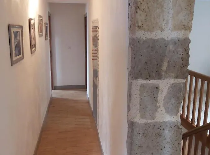 O Miroir... Sans Detour Dis-moi De Ce Sejour * Francescas